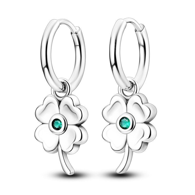 Aretes de Trebol Plateado