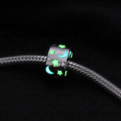 Clip Abalorio Luna & Estrellas Fluorescente